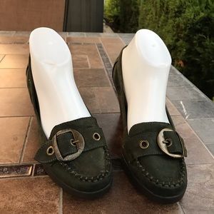 American Eagle Olive Green Wedge Shoes